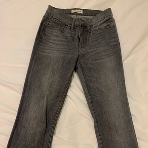 Medium grey Madewell skinny jeans size 26.
